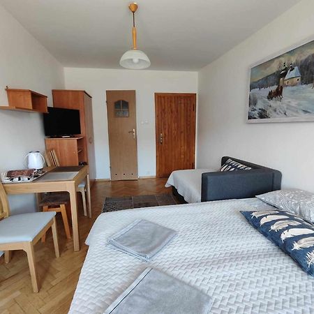 Arnika Wynajem Pokoi Apartment Zakopane Bagian luar foto