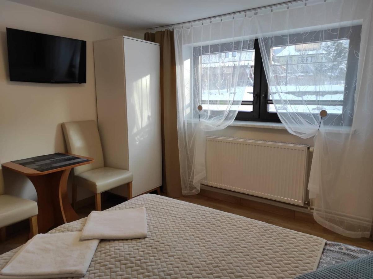 Arnika Wynajem Pokoi Apartment Zakopane Bagian luar foto