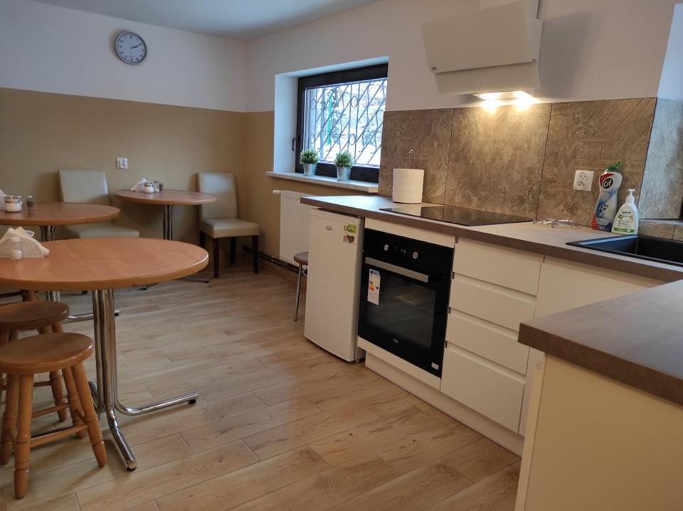 Arnika Wynajem Pokoi Apartment Zakopane Bagian luar foto