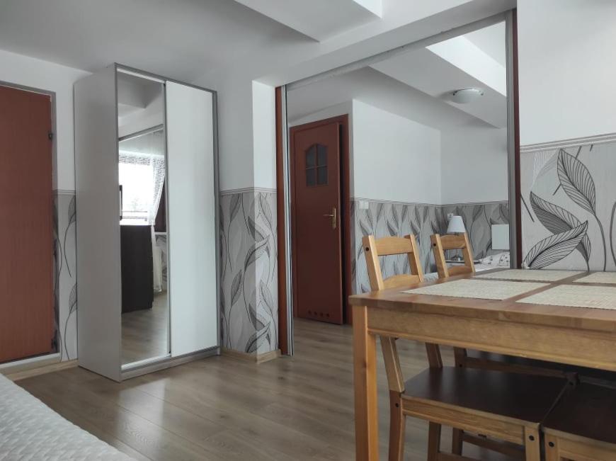 Arnika Wynajem Pokoi Apartment Zakopane Bagian luar foto
